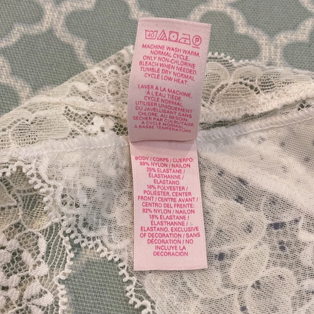 Vintage Victoria’s Secret Dream Angels White Shimmer Lace Rhinestone Thong L - Picture 8 of 10